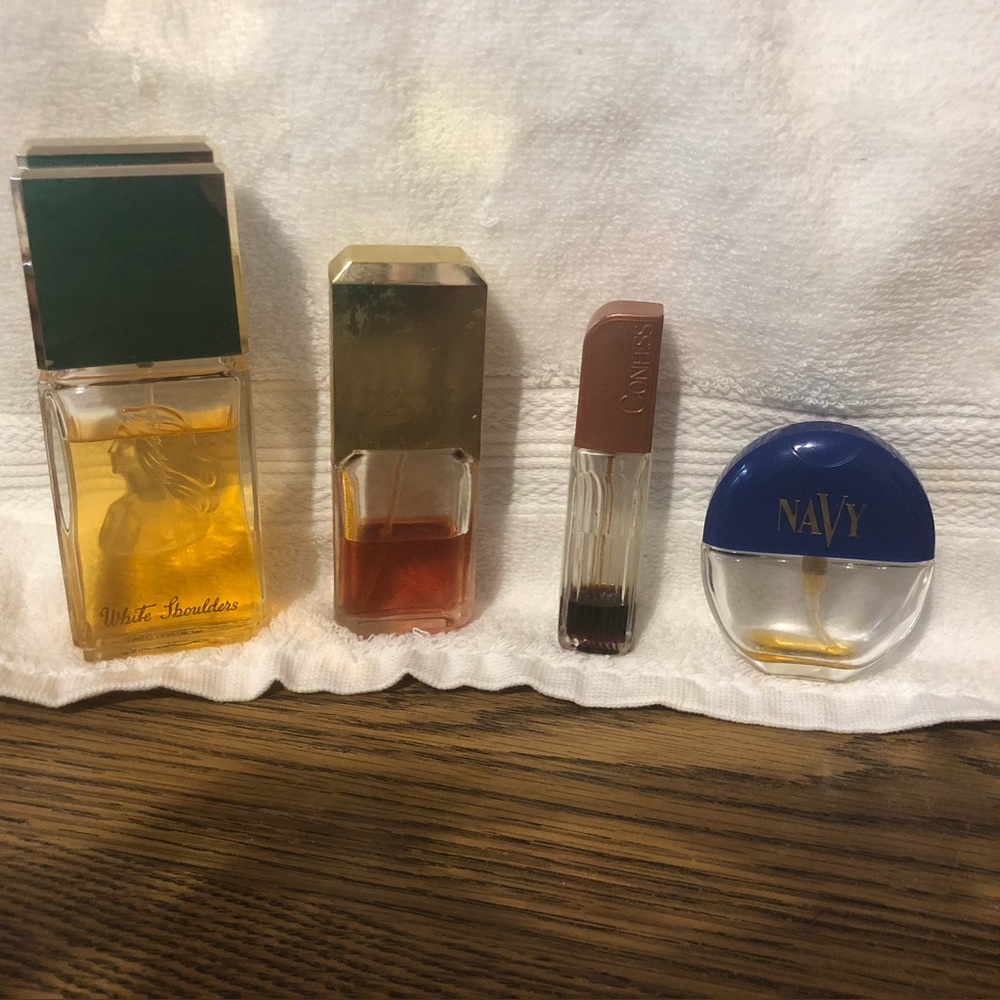 Bundle of 4 vintage spray perfume colognes White Shoulders Confess Navy Forever